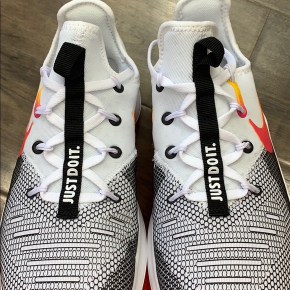 WMNS FREE TR 8 'LASER FUCHSIA' - Picture 13 of 16